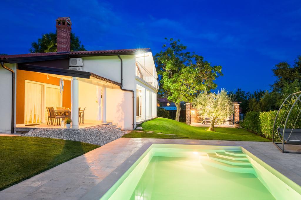 Villa Parenzana Visnjan Bagian luar foto